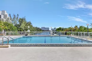 3000 Holiday Dr, Fort Lauderdale, FL 33316 - Photo 47