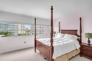 11 Island Ave, Miami Beach, FL 33139 - Photo 13