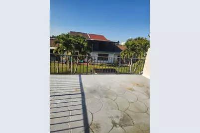 210 Queens Ct, Other City - In The State Of Florida, FL 32937 - Photo 15