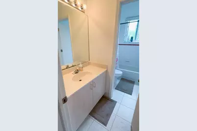 1735 NW 77th Ave, Pembroke Pines, FL 33024 - Photo 27