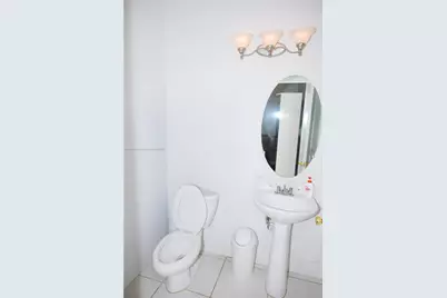 1735 NW 77th Ave, Pembroke Pines, FL 33024 - Photo 13