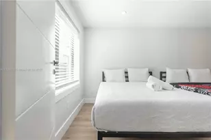 2360 SW 12th St, Miami, FL 33135 - Photo 25