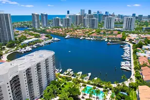 3600 Yacht Club Dr, Aventura, FL 33180 - Photo 49