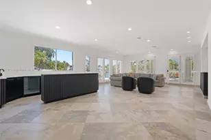 2561 Lucille Dr, Fort Lauderdale, FL 33316 - Photo 23