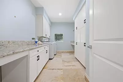 2561 Lucille Dr, Fort Lauderdale, FL 33316 - Photo 45