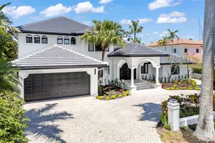 2561 Lucille Dr, Fort Lauderdale, FL 33316 - Photo 7