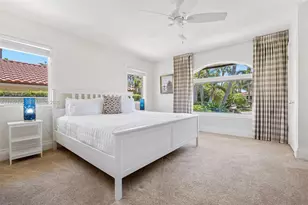 2561 Lucille Dr, Fort Lauderdale, FL 33316 - Photo 35