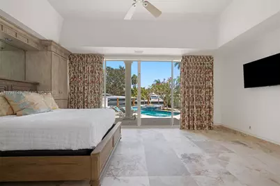 2561 Lucille Dr, Fort Lauderdale, FL 33316 - Photo 39