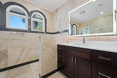 2561 Lucille Dr, Fort Lauderdale, FL 33316 - Photo 51