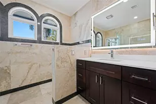 2561 Lucille Dr, Fort Lauderdale, FL 33316 - Photo 51