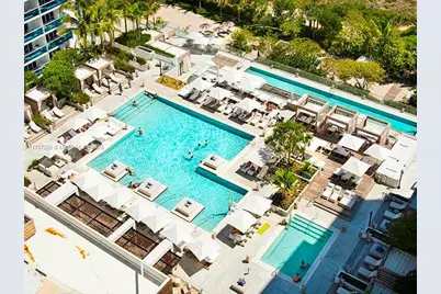 2301 Collins Av #1221, Miami Beach, FL 33139 - Photo 7