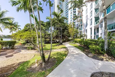 2681 N Flamingo Rd #TH4S, Sunrise, FL 33323 - Photo 21