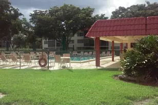 8901 Hollybrook, Hollywood, FL 33025 - Photo 29