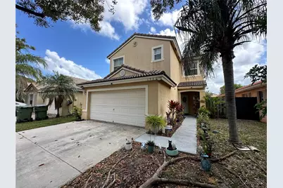 1930 SE 14th Ct, Homestead, FL 33035 - Photo 1