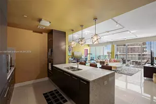 900 Biscayne Blvd, Miami, FL 33132 - Photo 3