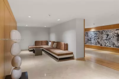 900 Biscayne Blvd #2410, Miami, FL 33132 - Photo 25