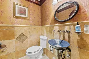 609 2nd Key Dr, Fort Lauderdale, FL 33304 - Photo 17