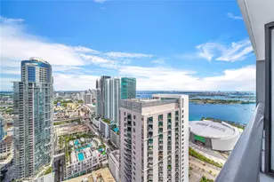 601 NE 1st Ave, Miami, FL 33132 - Photo 9