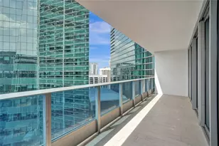 200 Biscayne Blvd Way, Miami, FL 33131 - Photo 11