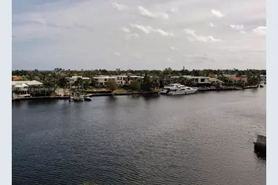 20515 E Country Club Dr #646, Aventura, FL 33180 - Photo 11