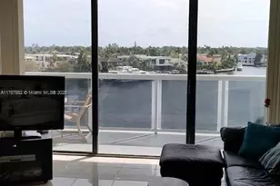 20515 E Country Club Dr, Aventura, FL 33180 - Photo 7