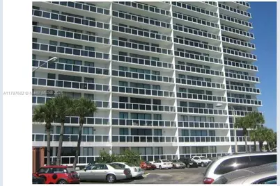 20515 E Country Club Dr #646, Aventura, FL 33180 - Photo 13