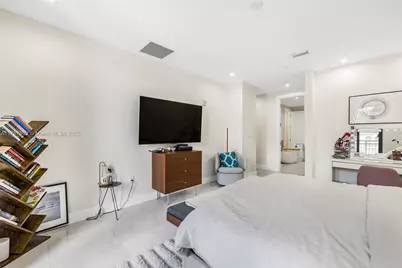718 Valencia Ave #206, Coral Gables, FL 33134 - Photo 37