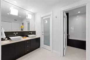 [Address not provided], Miami Beach, FL 33139 - Photo 25