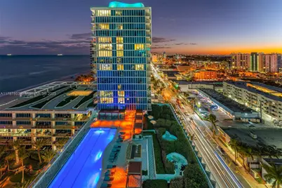 6801 Collins Ave #PH01-PH02, Miami Beach, FL 33141 - Photo 39