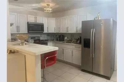18714 SW 306th Ter, Homestead, FL 33030 - Photo 3
