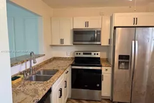 6101 N Falls Cir Dr, Lauderhill, FL 33319 - Photo 9