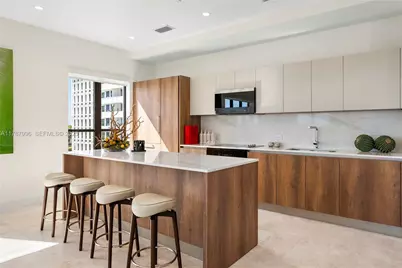 701 Valencia Ave #405, Coral Gables, FL 33134 - Photo 5