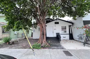 1574 SW 1st St, Miami, FL 33135 - Photo 1