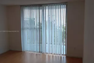 494 NW 165th St Rd, Miami, FL 33169 - Photo 3