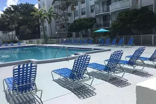 494 NW 165th St Rd, Miami, FL 33169 - Photo 13