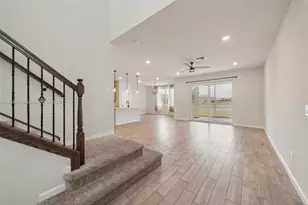 10484 SW Captiva Dr, Port Saint Lucie, FL 34987 - Photo 21