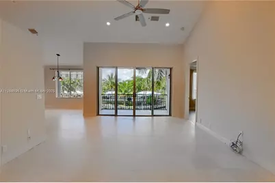 23 Royal Palm Way #16, Boca Raton, FL 33432 - Photo 9