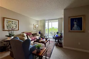 9805 NW 52nd St, Doral, FL 33178 - Photo 3