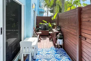381 Franklin St, Hollywood, FL 33019 - Photo 55