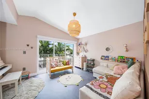 381 Franklin St, Hollywood, FL 33019 - Photo 23