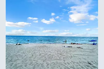 381 Franklin St, Hollywood, FL 33019 - Photo 65