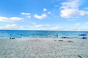 381 Franklin St, Hollywood, FL 33019 - Photo 65