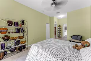 2819 Augusta Ln, Homestead, FL 33035 - Photo 13