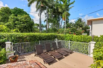 1223 Jackson St, Hollywood, FL 33019 - Photo 5