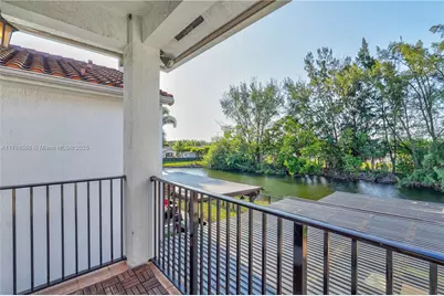 10371 NW 10th St, Miami, FL 33172 - Photo 29