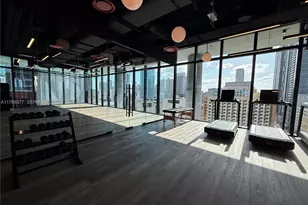 398 NE 5th St, Miami, FL 33132 - Photo 35