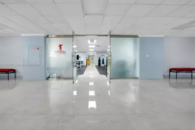 600 Parkview Dr #422(+DEN), Hallandale Beach, FL 33009 - Photo 27