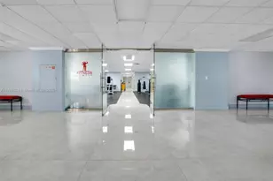 600 Parkview Dr, Hallandale Beach, FL 33009 - Photo 27