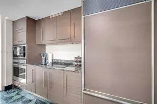 485 Brickell Ave, Miami, FL 33131 - Photo 9