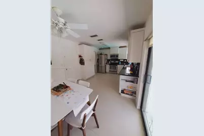 2020 NE 203rd St, Miami, FL 33179 - Photo 17